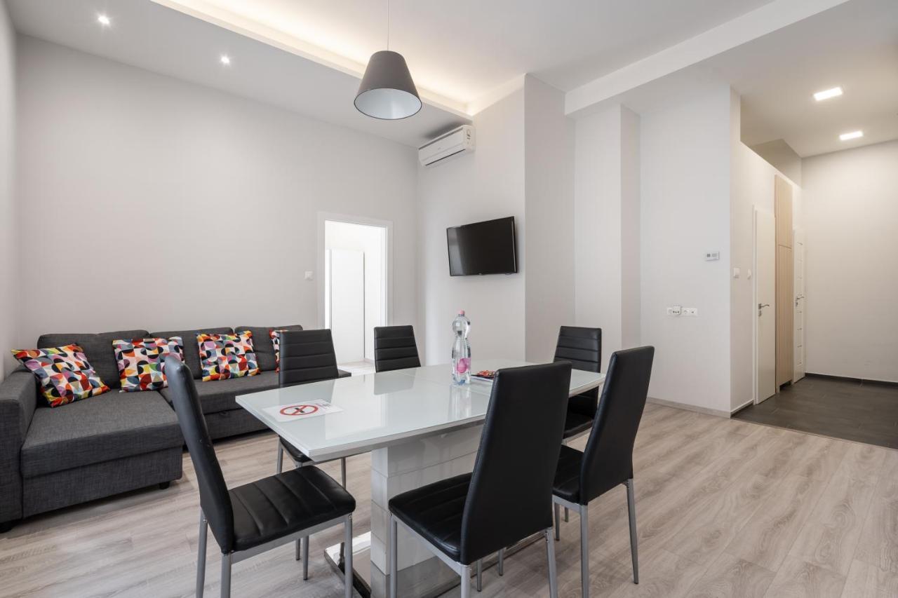 Cascade Corvin Apartment Budapest Exterior photo